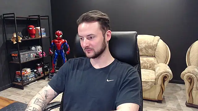 MihasikD 现场XXX聊天