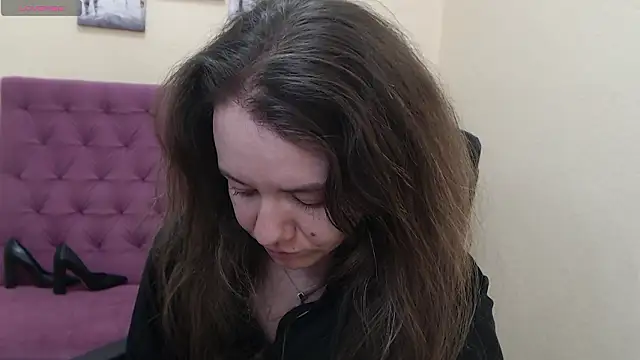 MonikaSkyfull Chat XXX in diretta