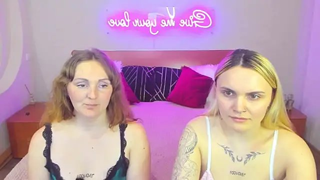 MagicEyess élő XXX-chatje