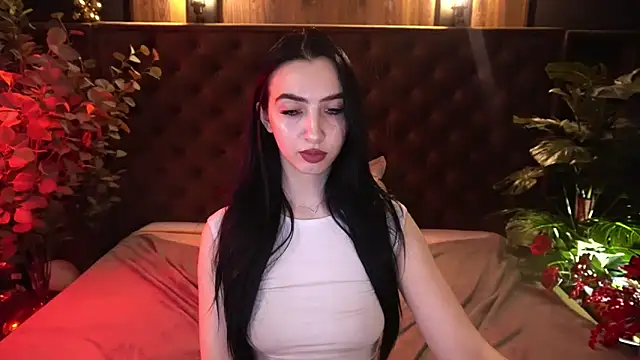 WildKittenX_'s Live XXX Chat