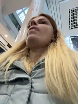 دردشة HarrietDart الجنسية المباشرة