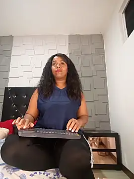 XXX chat uživo modela AmbarthSmiith2