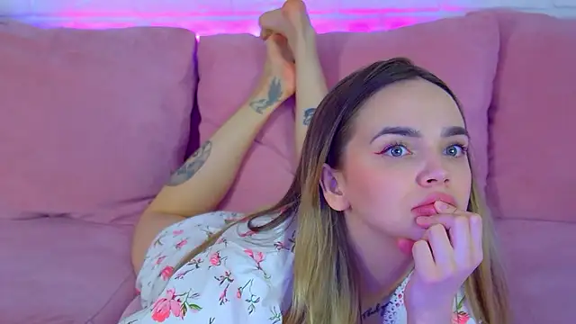 AnitaVenture Adlı Modelin Web Kamerası Şovu