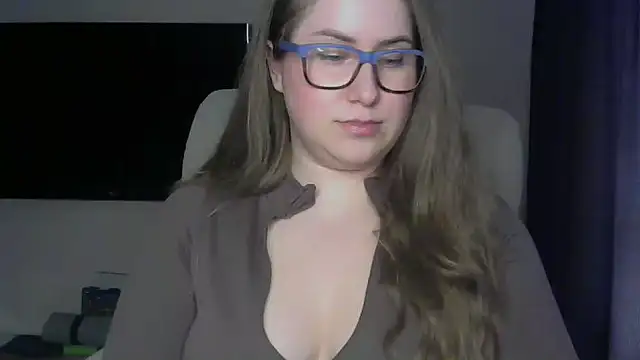 SeasonalSomeoneのライブXXXチャット