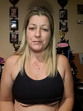 NikkiBlisss' Webcam Show