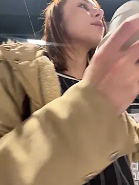 دردشة RosieSecret الجنسية المباشرة