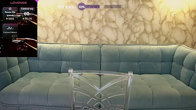 CrystallPaws Adlı Modelin Canlı XXX Sohbeti