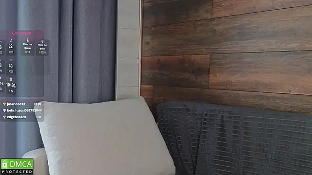 EmilieLong Chat XXX in diretta