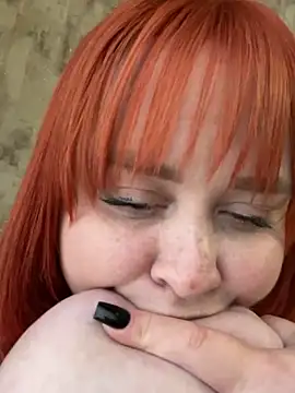 SweetCuteGirls1023 Adlı Modelin Canlı XXX Sohbeti