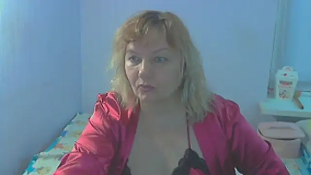 Lusi-777's Live XXX Chat