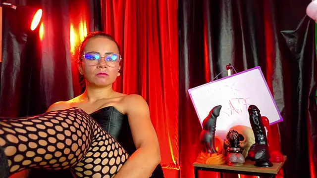 MistressSlut1 Chat XXX live