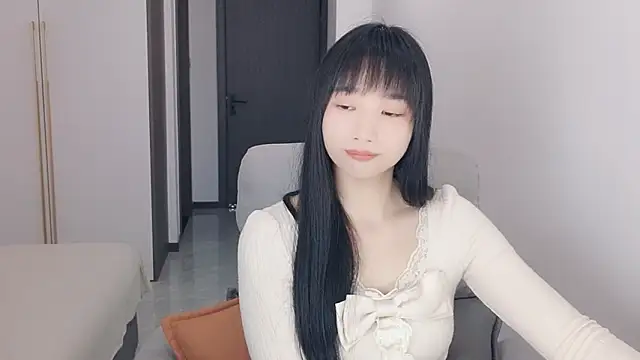 Lisa-3333's Live XXX Chat