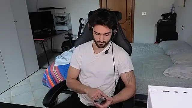 Al3xox02 Chat XXX live