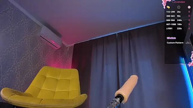 Juicy_Vikki – Naživo XXX chat