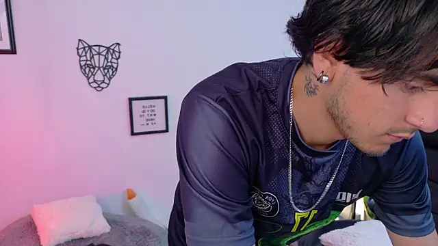 Elian_savoy 现场XXX聊天