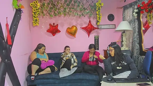 Онлайн чат XXX lesbiancuple