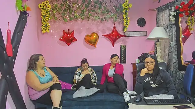 lesbiancuple 라이브 XXX 채팅