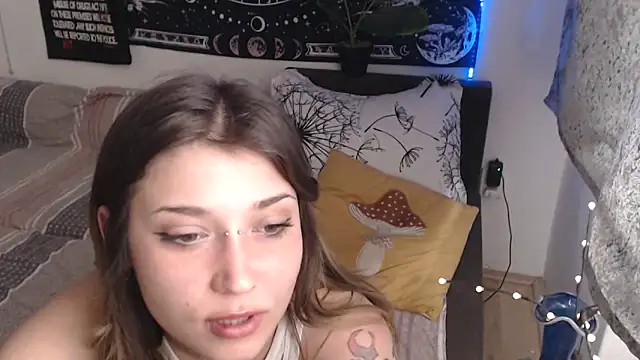 Chat +18 de AlienforTwenty ao vivo