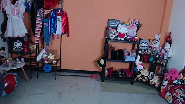 MissMiia2 即時 XXX 聊天