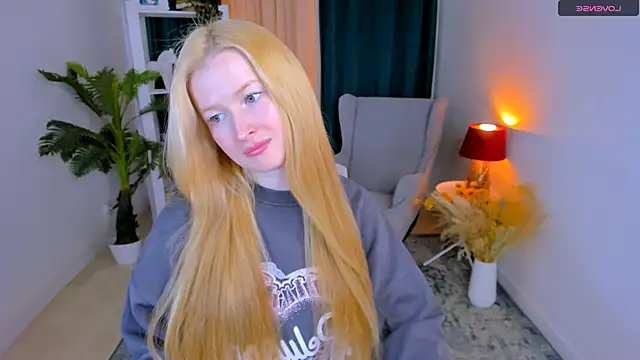 Laly_Peach: απευθείας συνομιλία ΧΧΧ