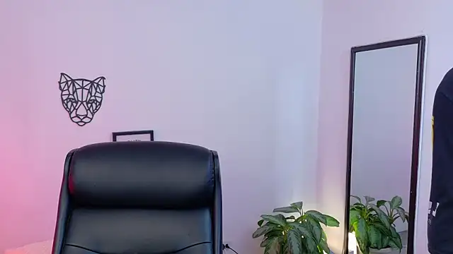 Вебкам-шоу Elian_savoy