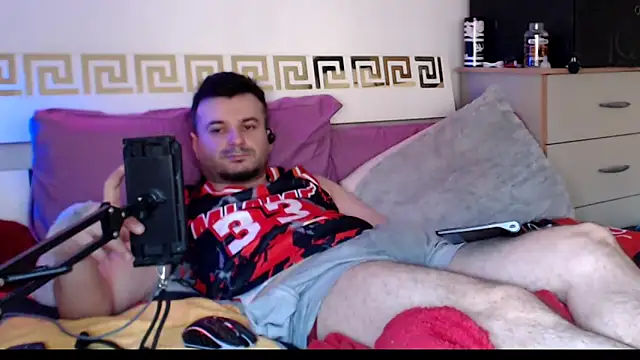 FuckToyBoy69: онлайн-секс-чат