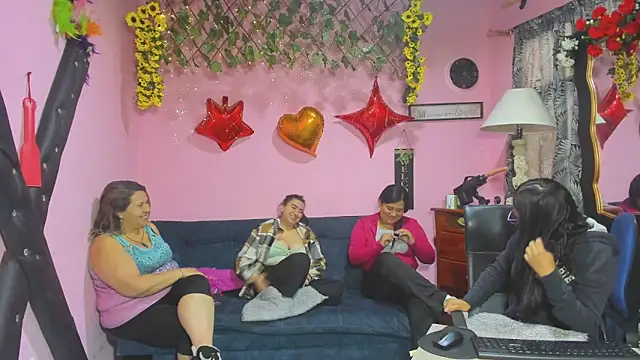 دردشة lesbiancuple الجنسية المباشرة