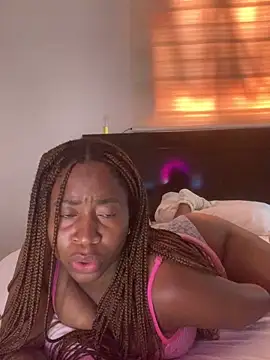 دردشة MISSMAYSROOM الجنسية المباشرة