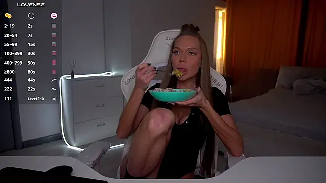 eVvushka – Live XXX-chat