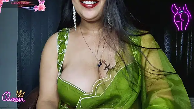 MISSNASHA69X Chat XXX in diretta