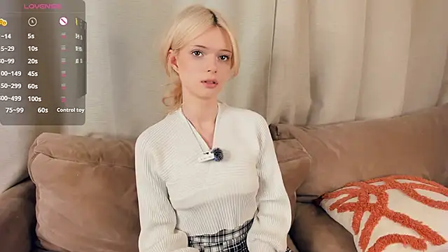 LaureMestler: онлайн-секс-чат