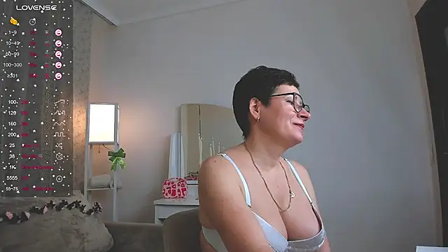 JennyMonsのライブXXXチャット