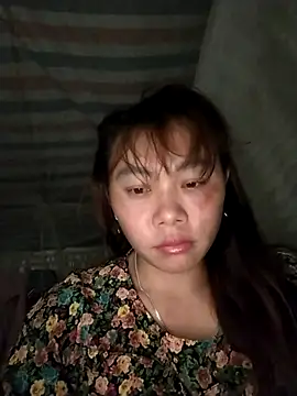 Bella-222 Chat XXX in diretta