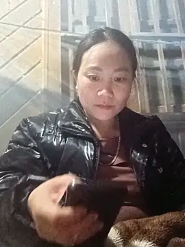 Lindxx-hot Chat XXX in diretta