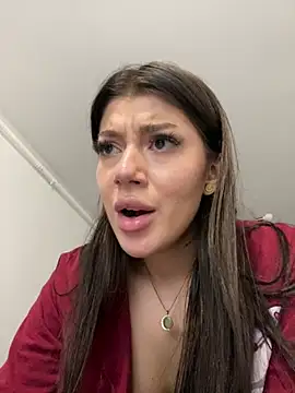 GoldenAlana Live XXX-chat