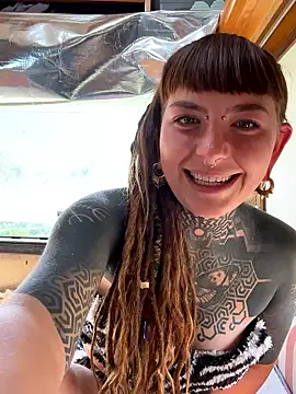 HornyHippy1 Chat XXX in diretta