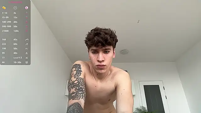 Evan__White_のウェブカメラショー