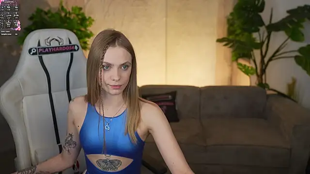 Show modela Angy_Netal na web-kameri