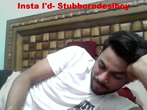 Czat XXX na żywo – Stubborndesiboy