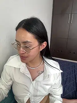 Chat XXX en directo de Anni_Rose