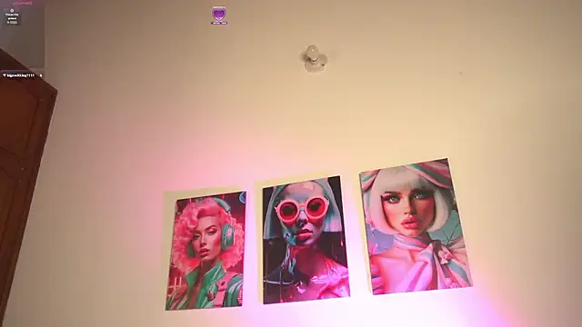 pocahotass_11のライブXXXチャット