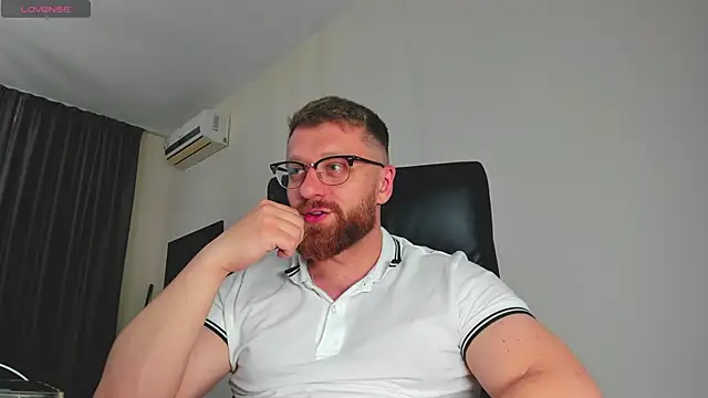 Chat XXX Live Findom_guy