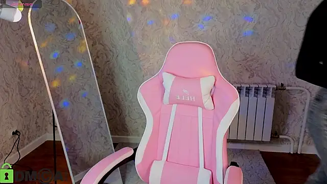 Crystal-Lace Chat XXX in diretta