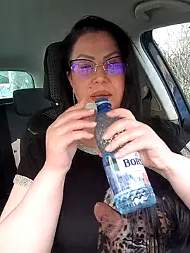 --I3lue_I3utterfly--のライブXXXチャット