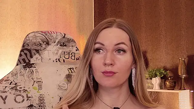 Hello_Lisha Chat XXX live