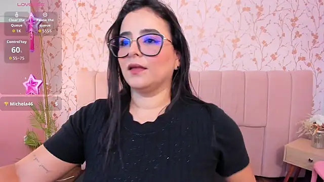 taylor_bennet live XXX chat