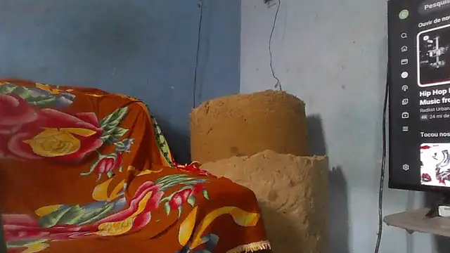 thasmyni Live XXX-chat