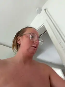 JustYourNormalCouple Live XXX Chat