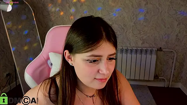 Crystal-Lace live XXX chat