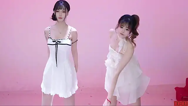 ATY1314: онлайн-секс-чат